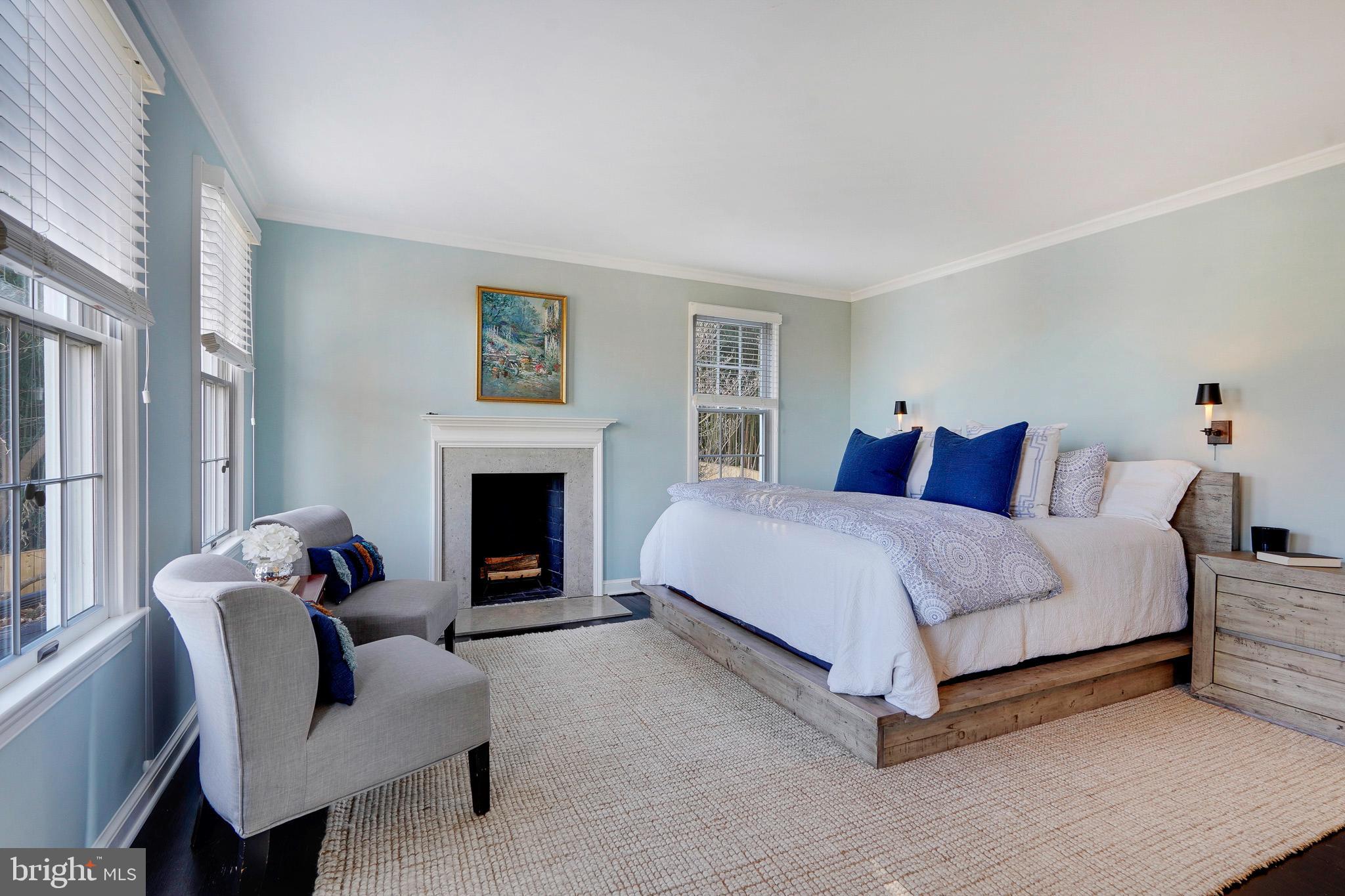 815 ARCTURUS ON THE POTOMAC