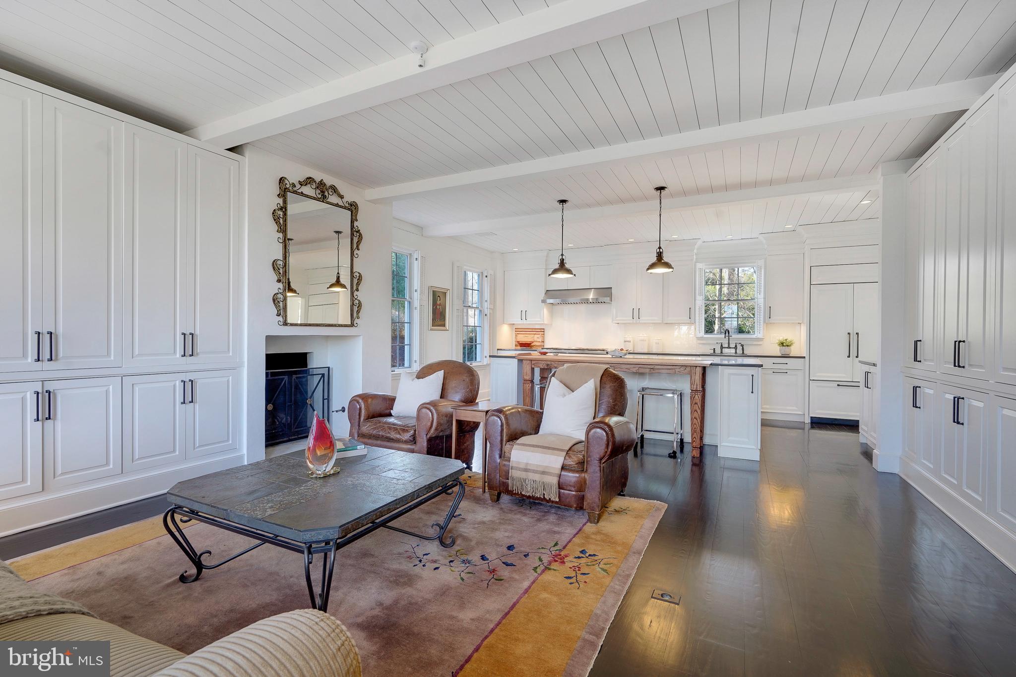 815 ARCTURUS ON THE POTOMAC