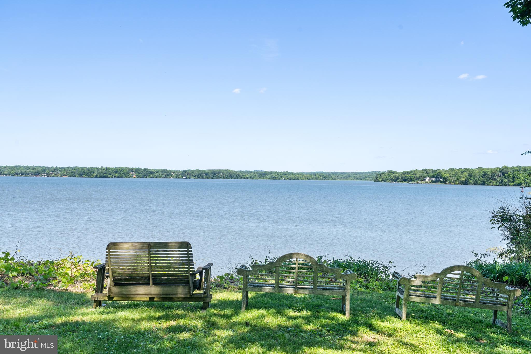 815 ARCTURUS ON THE POTOMAC