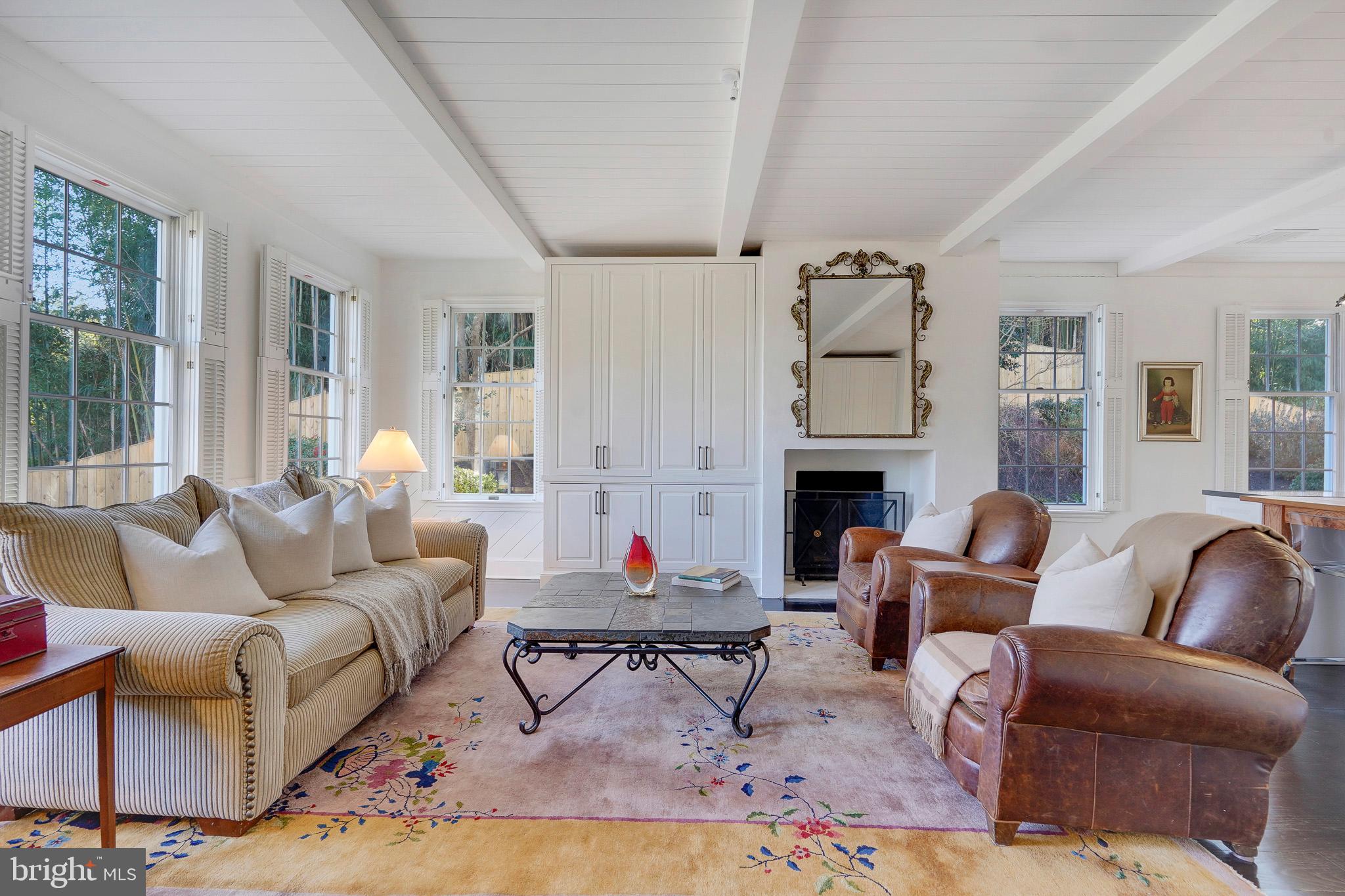 815 ARCTURUS ON THE POTOMAC