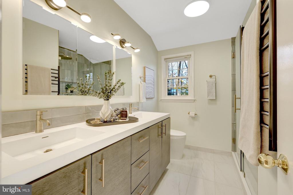 9200 CORONADO TERRACE