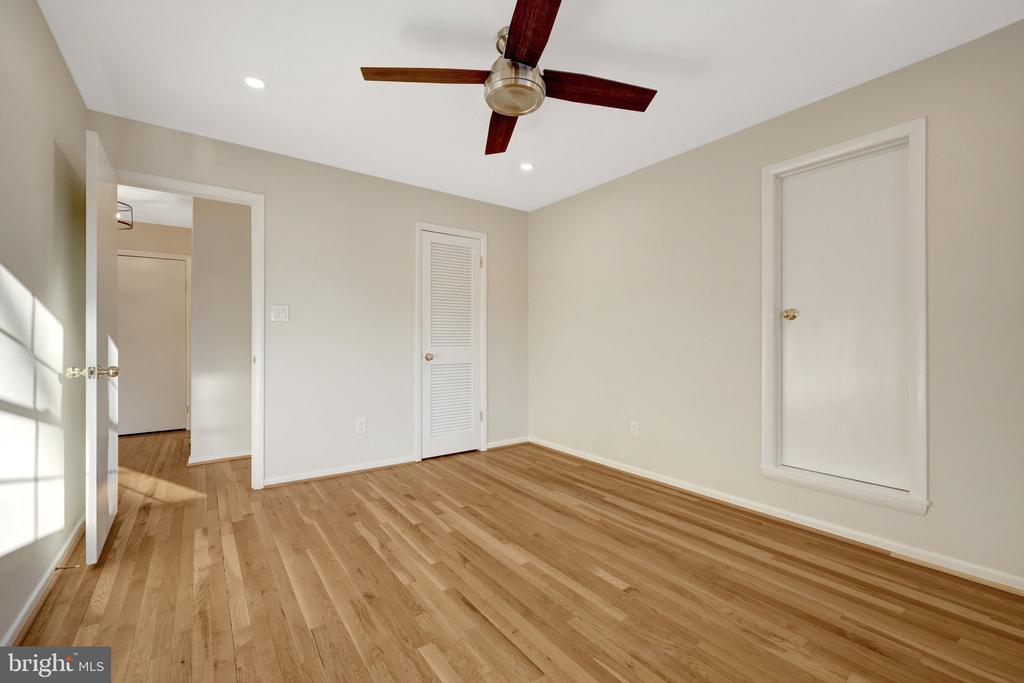 9200 CORONADO TERRACE