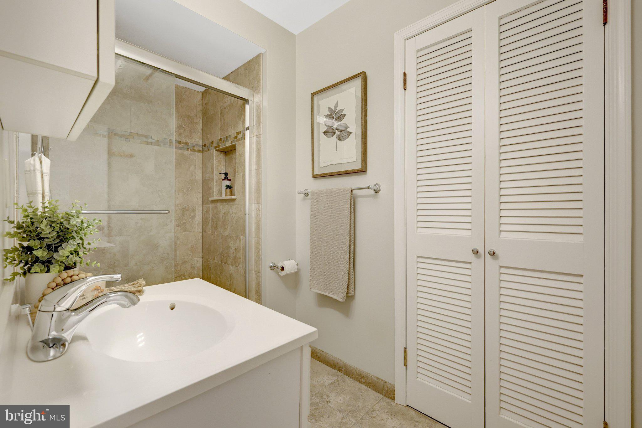 9200 CORONADO TERRACE