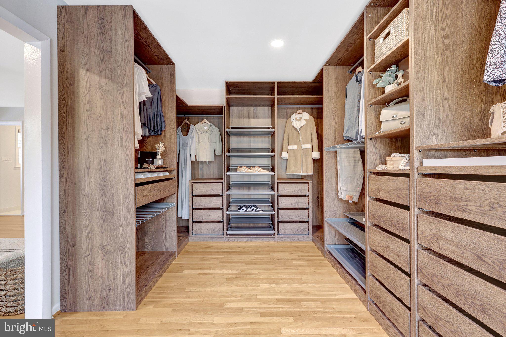 9200 CORONADO TERRACE