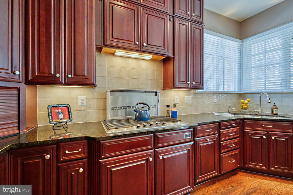6739 DARRELLS GRANT PLACE