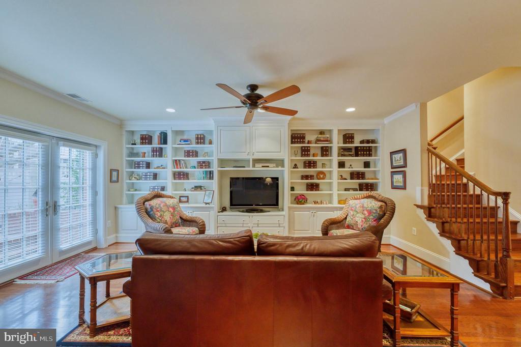 6739 DARRELLS GRANT PLACE