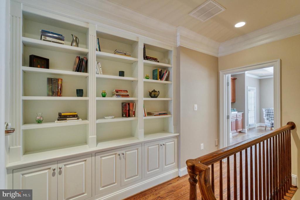 6739 DARRELLS GRANT PLACE