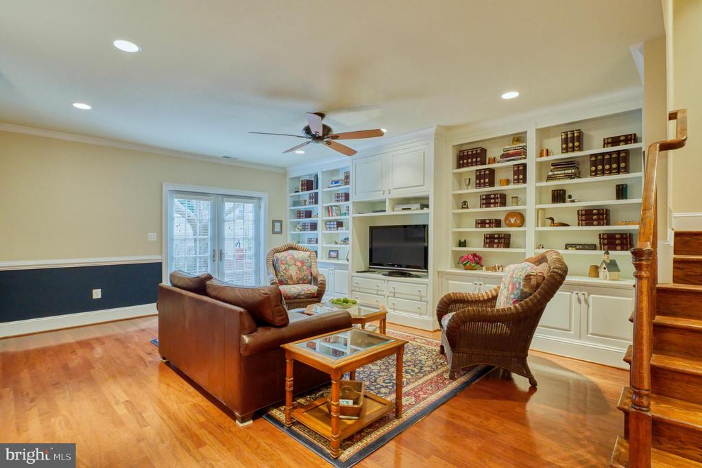 6739 DARRELLS GRANT PLACE