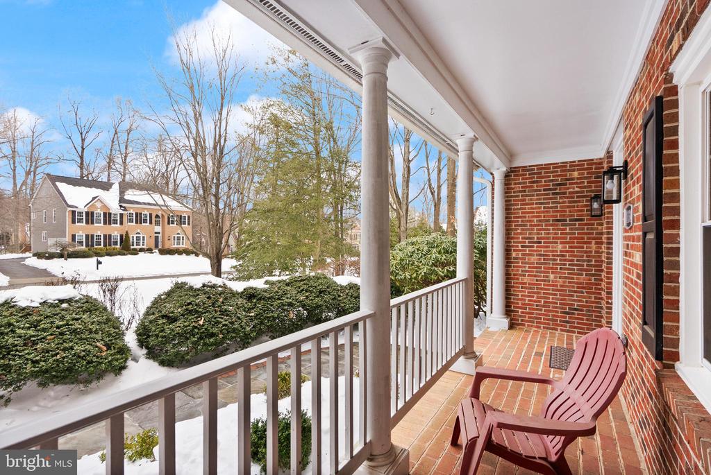1134 ROUND PEBBLE LANE