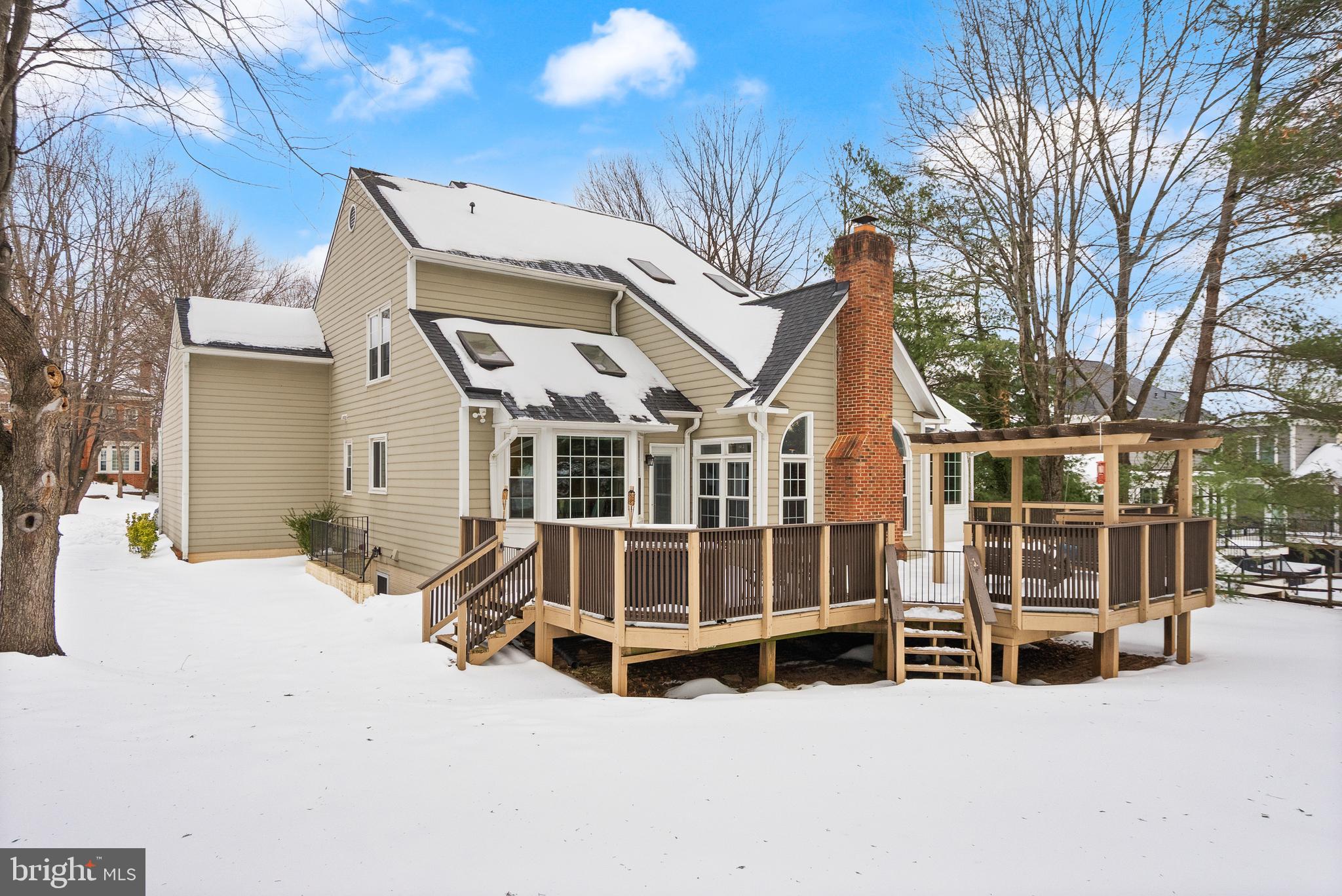 1134 ROUND PEBBLE LANE