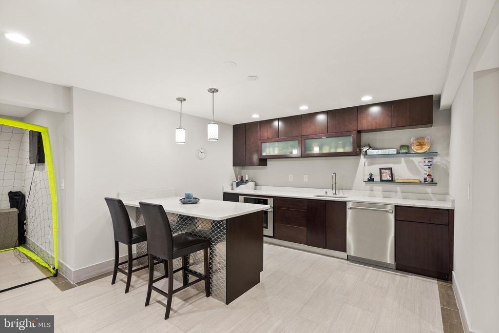 1134 ROUND PEBBLE LANE