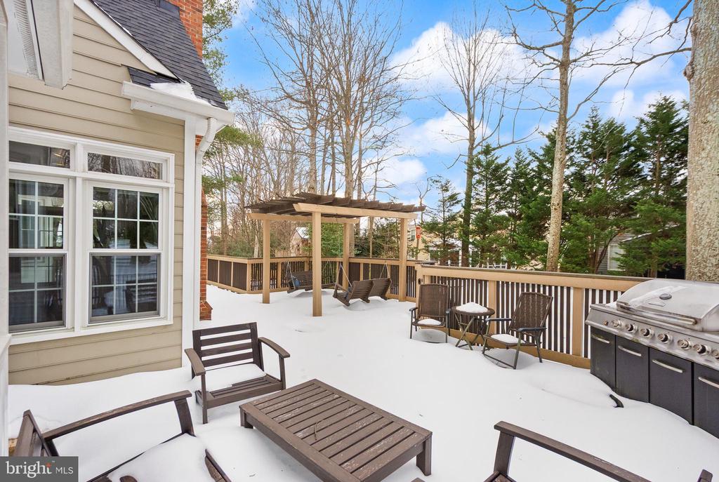 1134 ROUND PEBBLE LANE