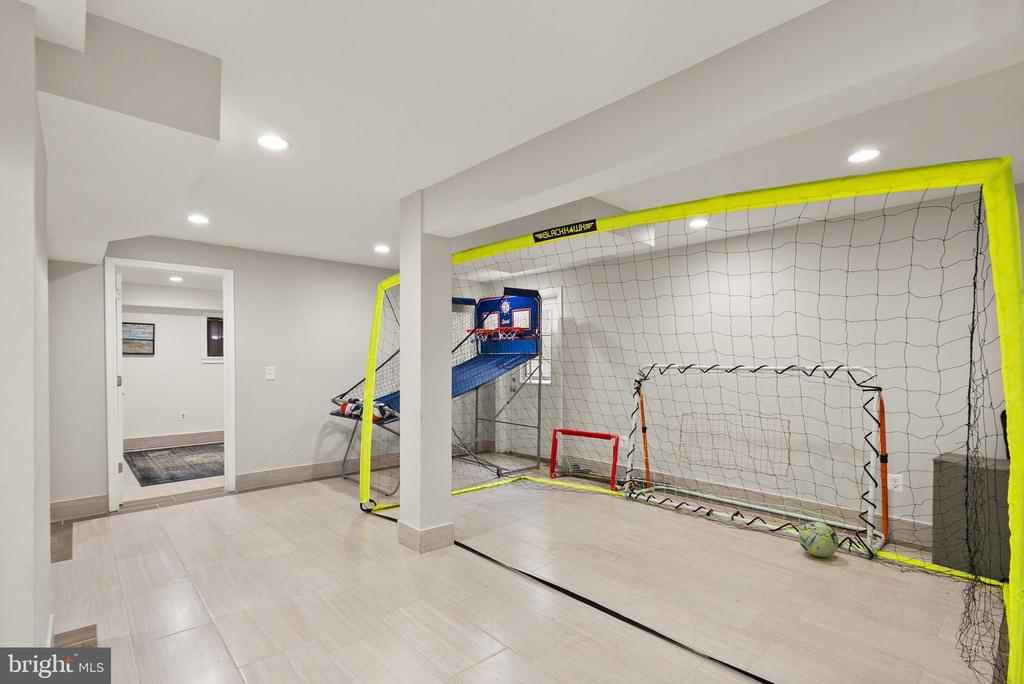 1134 ROUND PEBBLE LANE