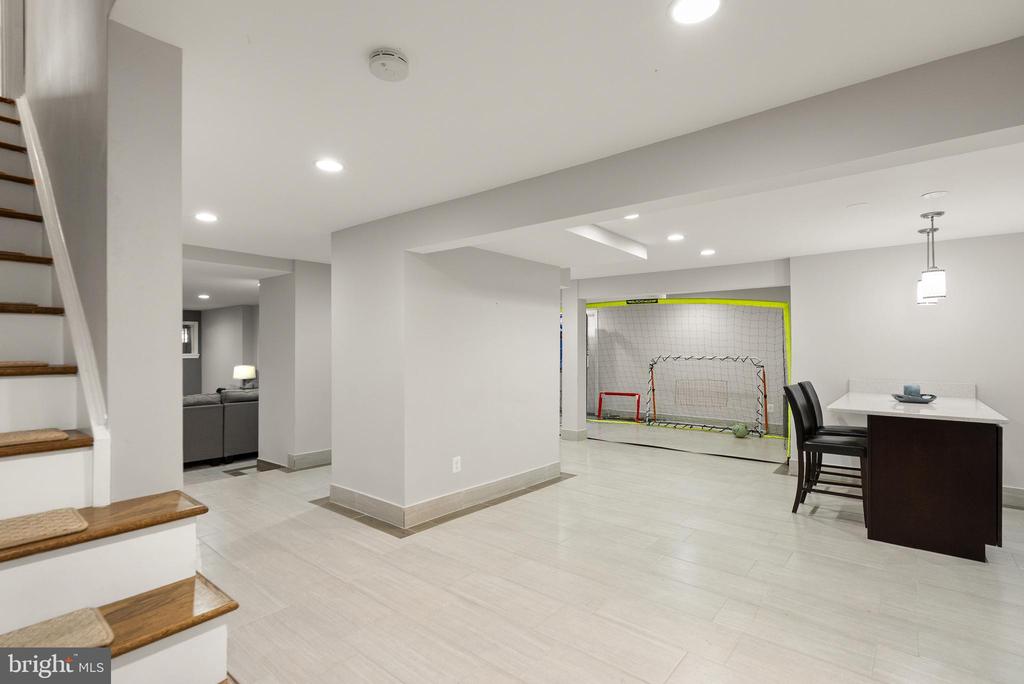 1134 ROUND PEBBLE LANE