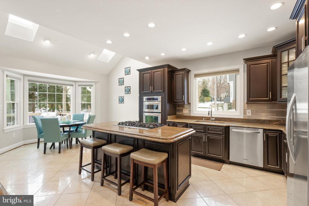 1134 ROUND PEBBLE LANE