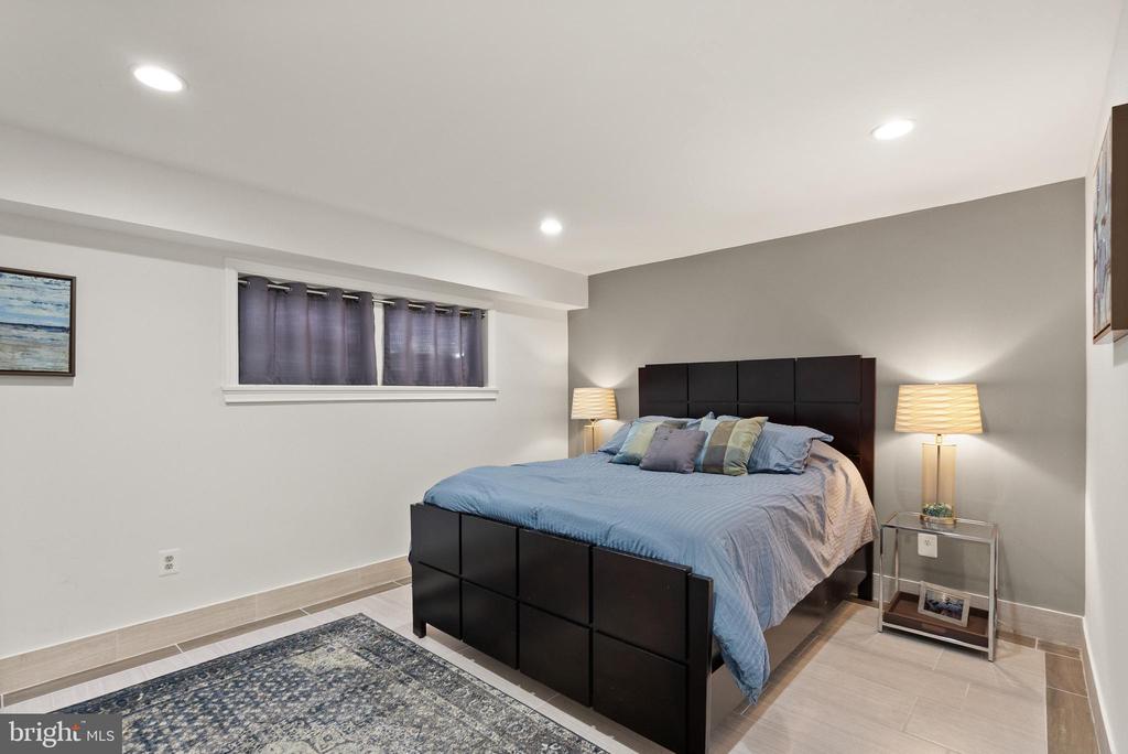 1134 ROUND PEBBLE LANE