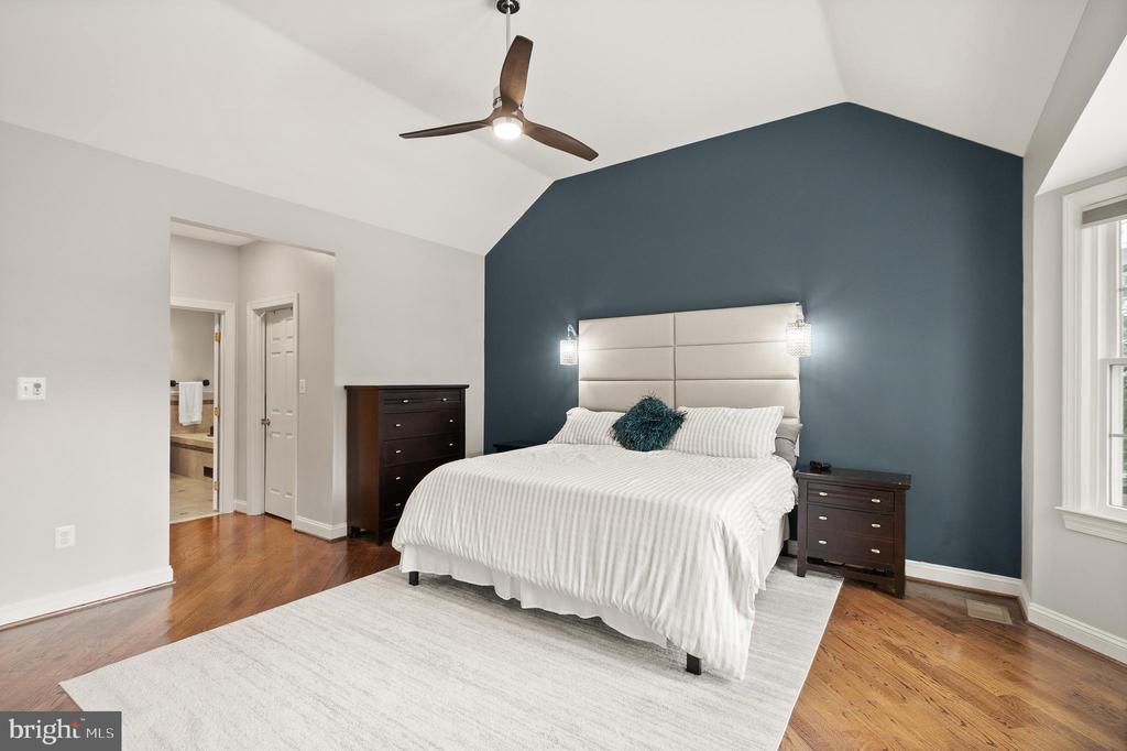 1134 ROUND PEBBLE LANE