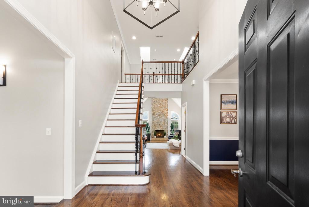 1134 ROUND PEBBLE LANE
