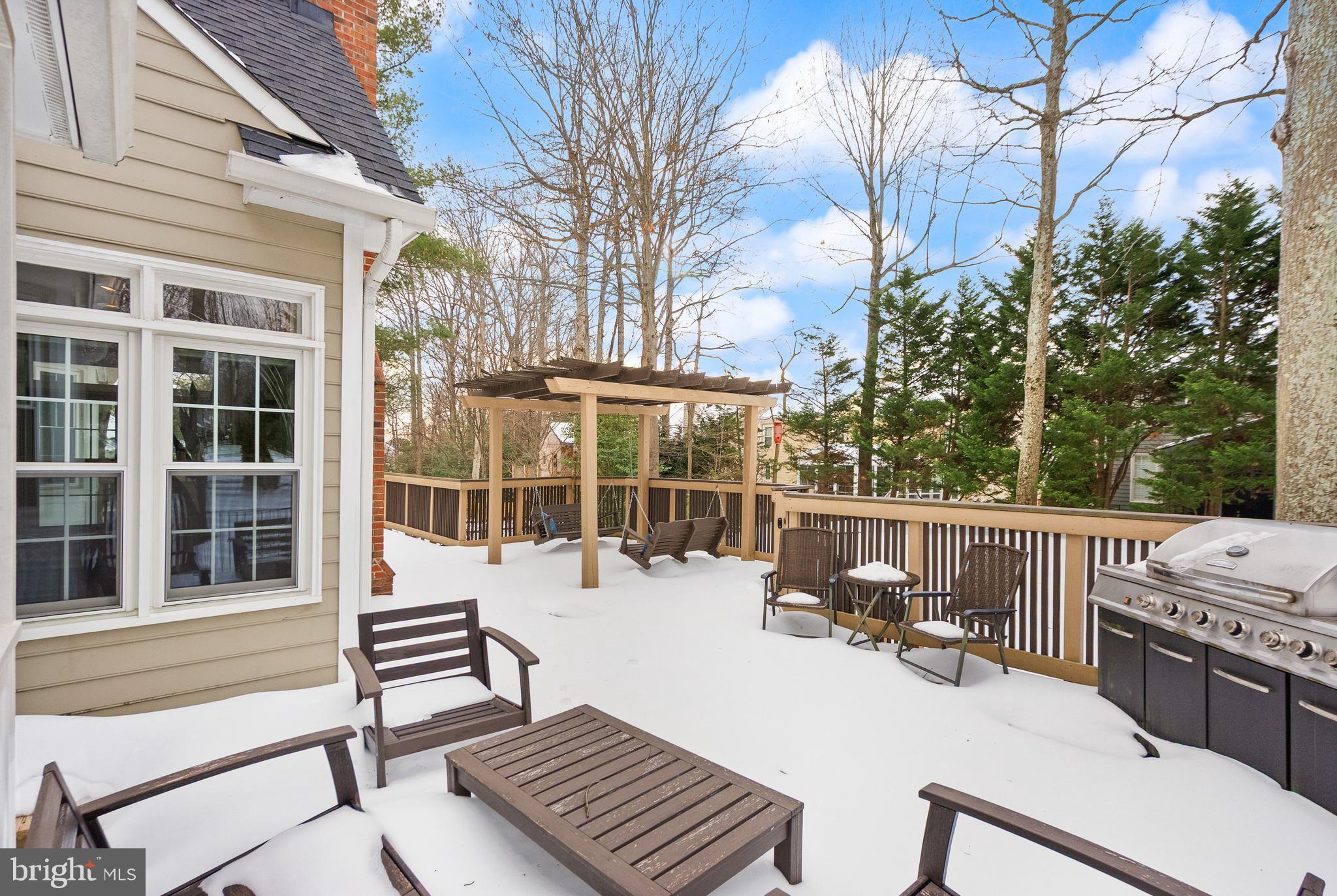 1134 ROUND PEBBLE LANE