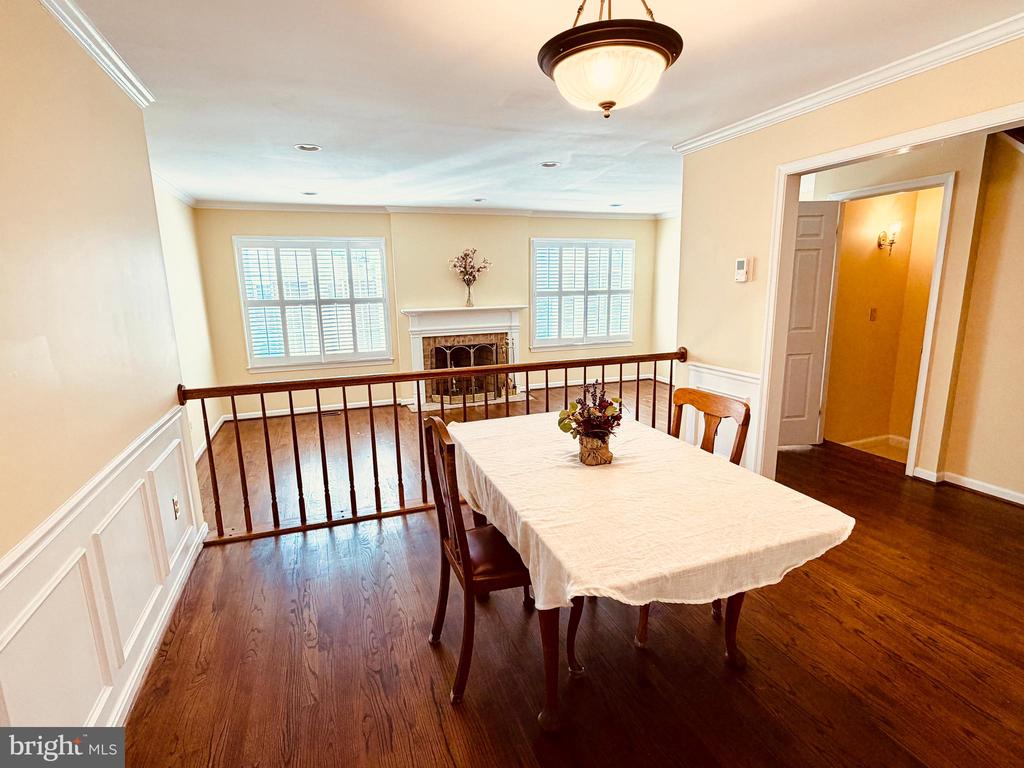 3023 MEETING STREET