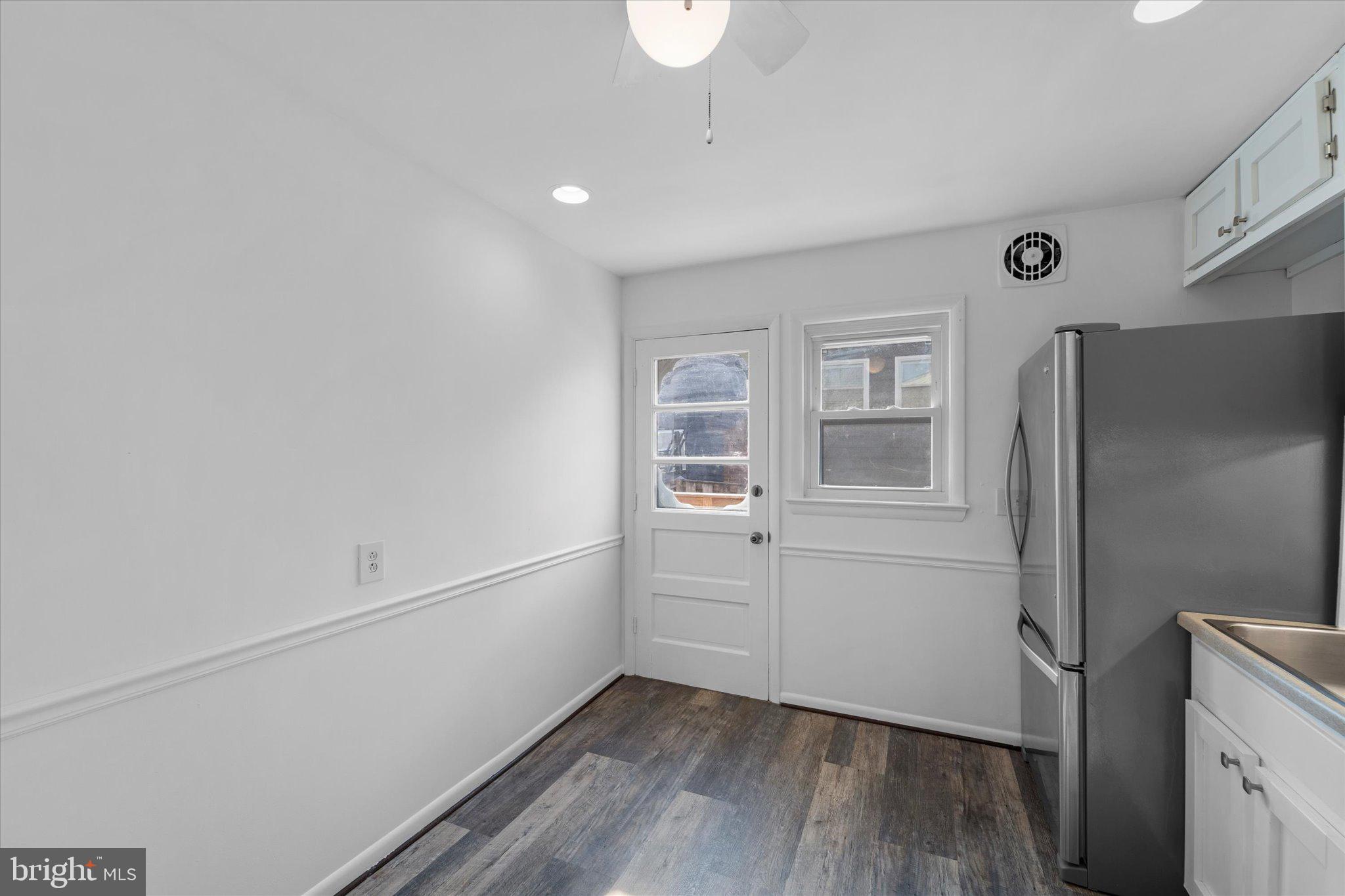 9012 VERNON VIEW DRIVE