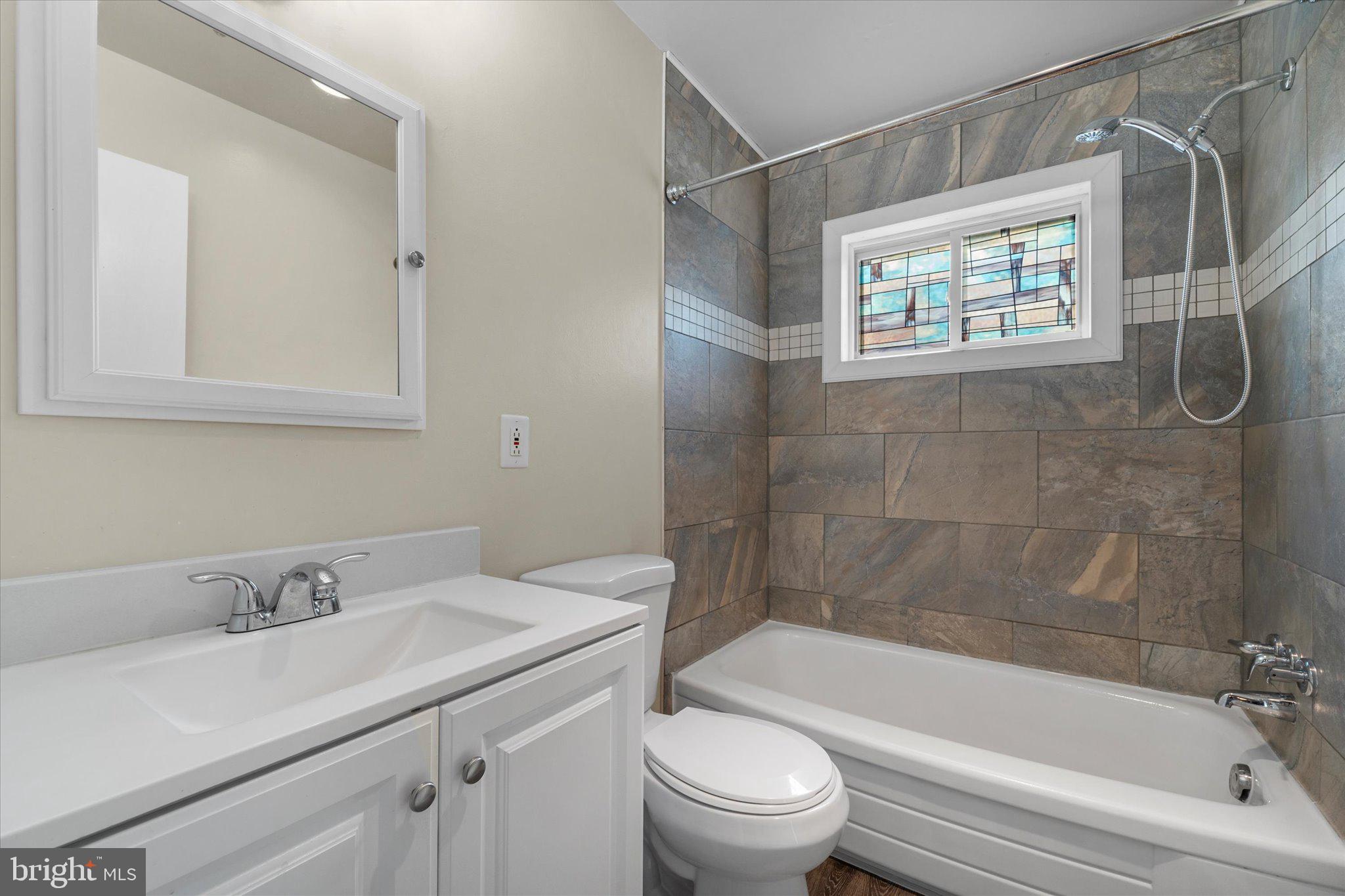 9012 VERNON VIEW DRIVE