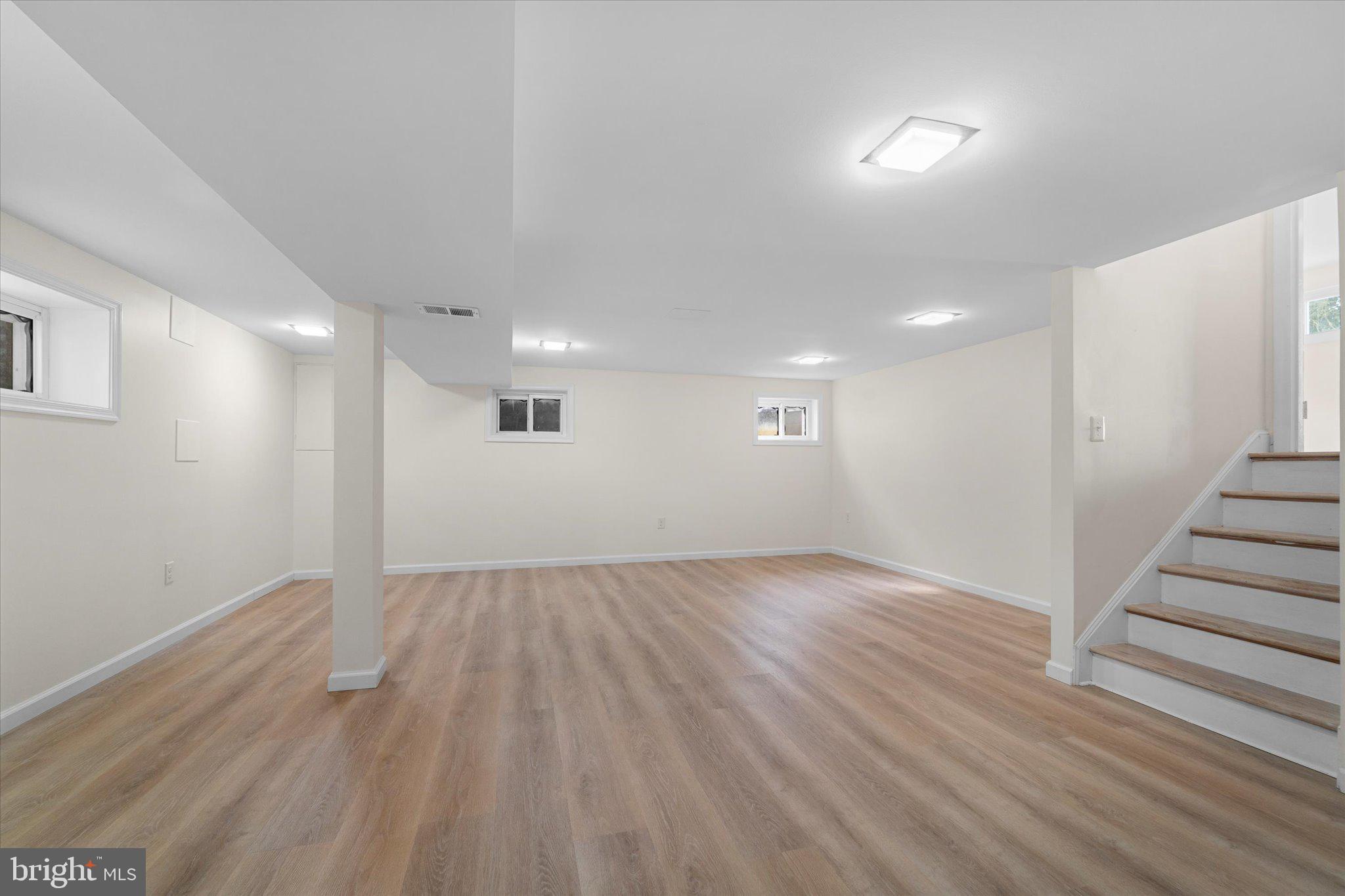 9012 VERNON VIEW DRIVE