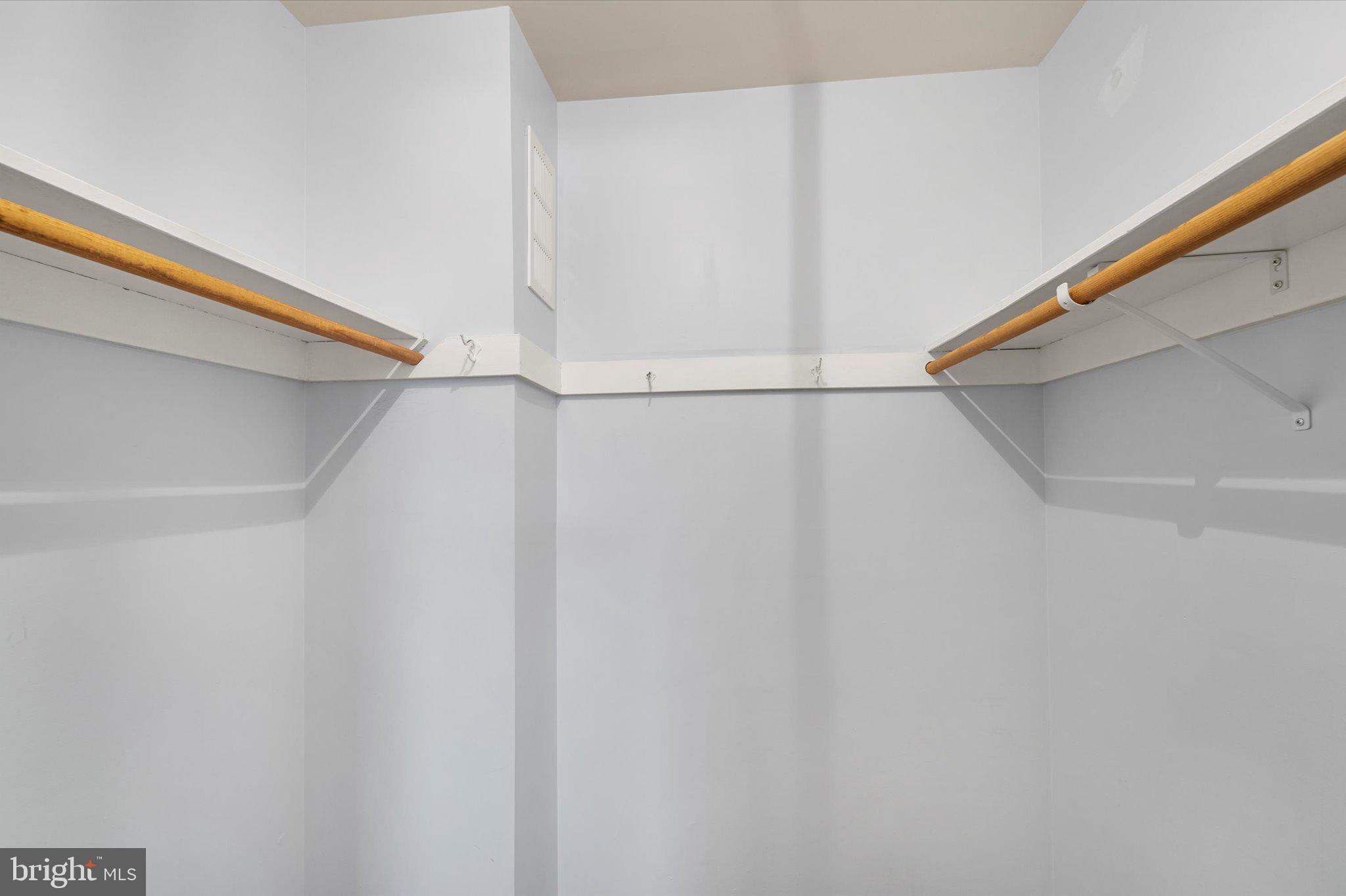 9012 VERNON VIEW DRIVE