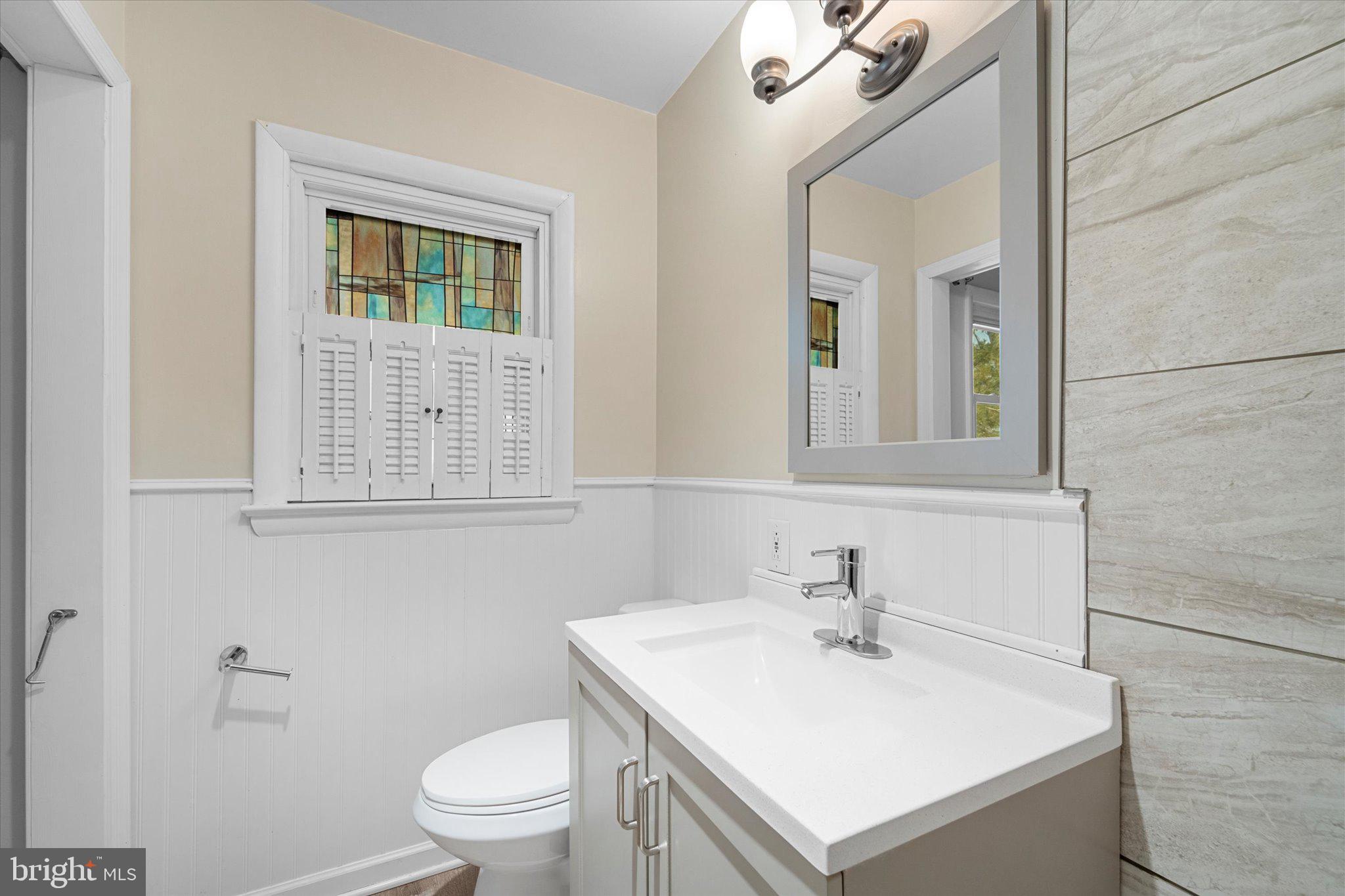 9012 VERNON VIEW DRIVE