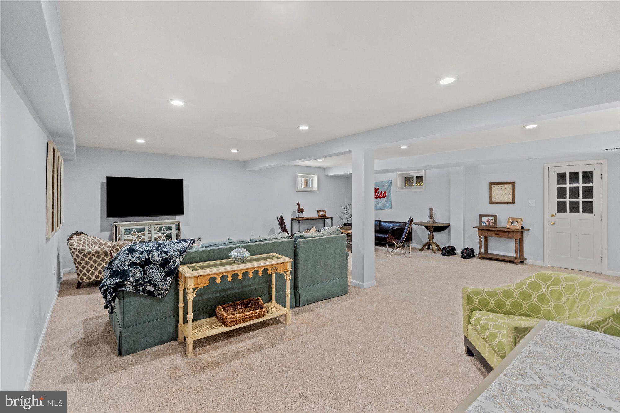 2100 WITTINGTON BOULEVARD