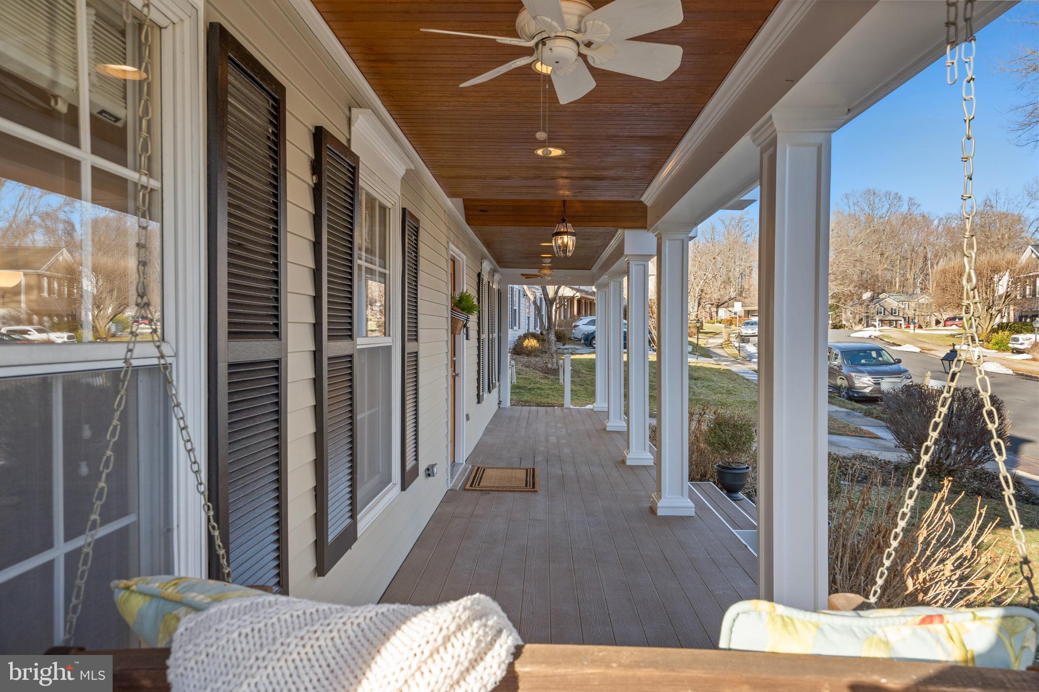 9516 WALLINGFORD DRIVE