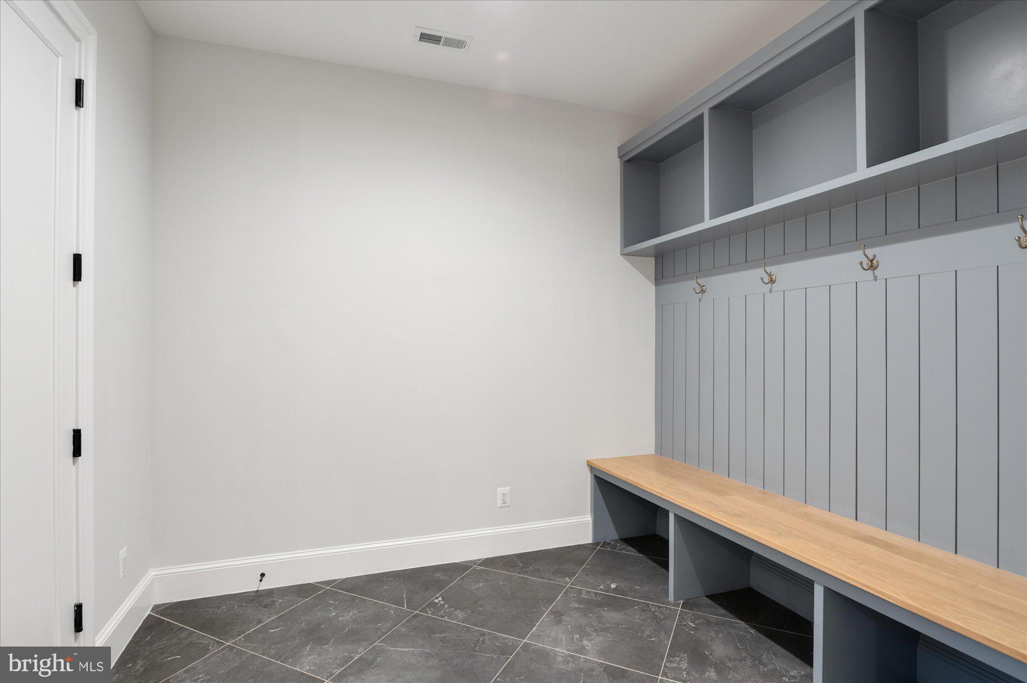 1446 COLA DRIVE