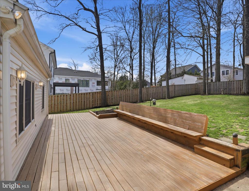 1940 HILLSIDE DRIVE
