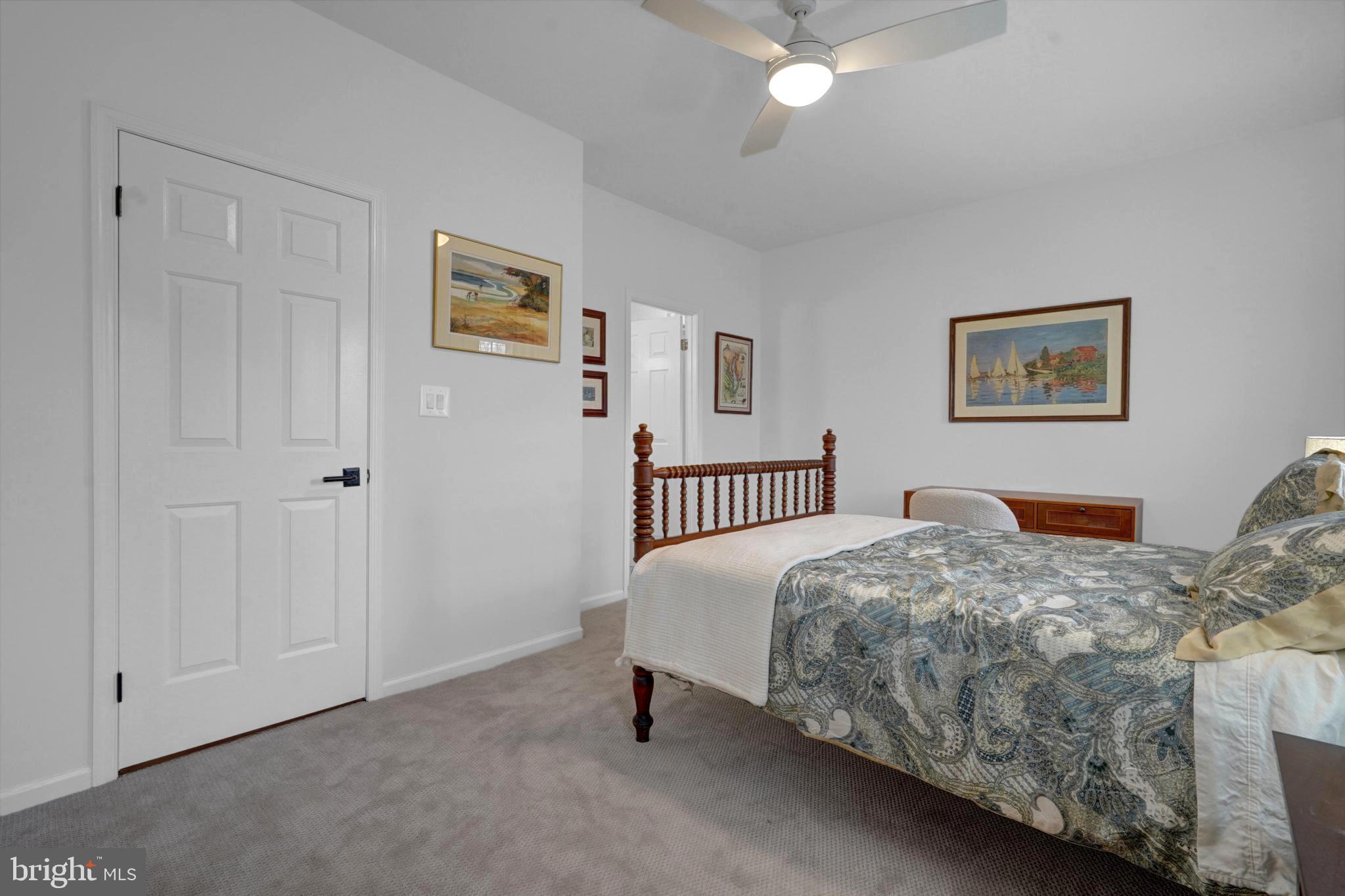 5922 MUNSON COURT
