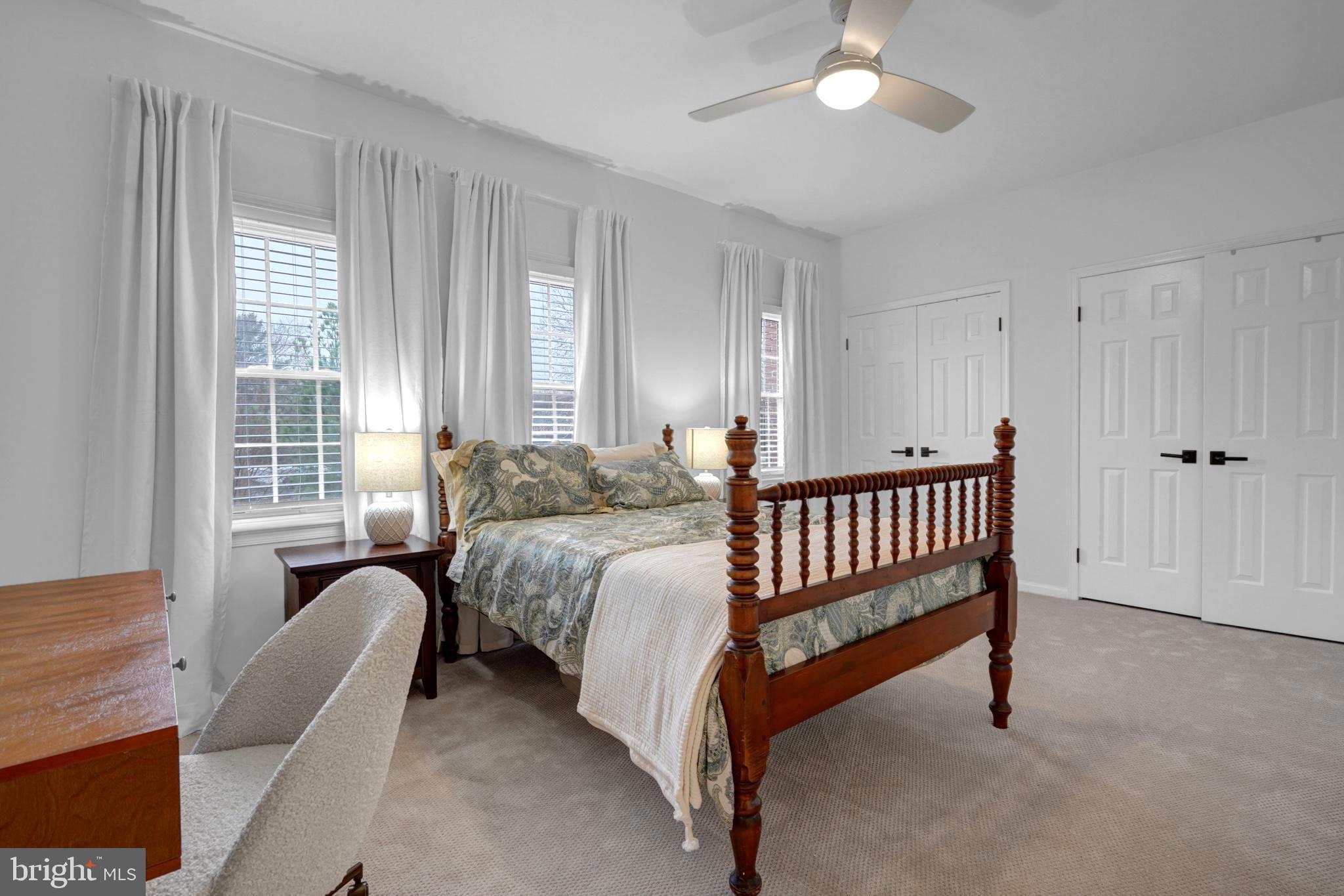 5922 MUNSON COURT