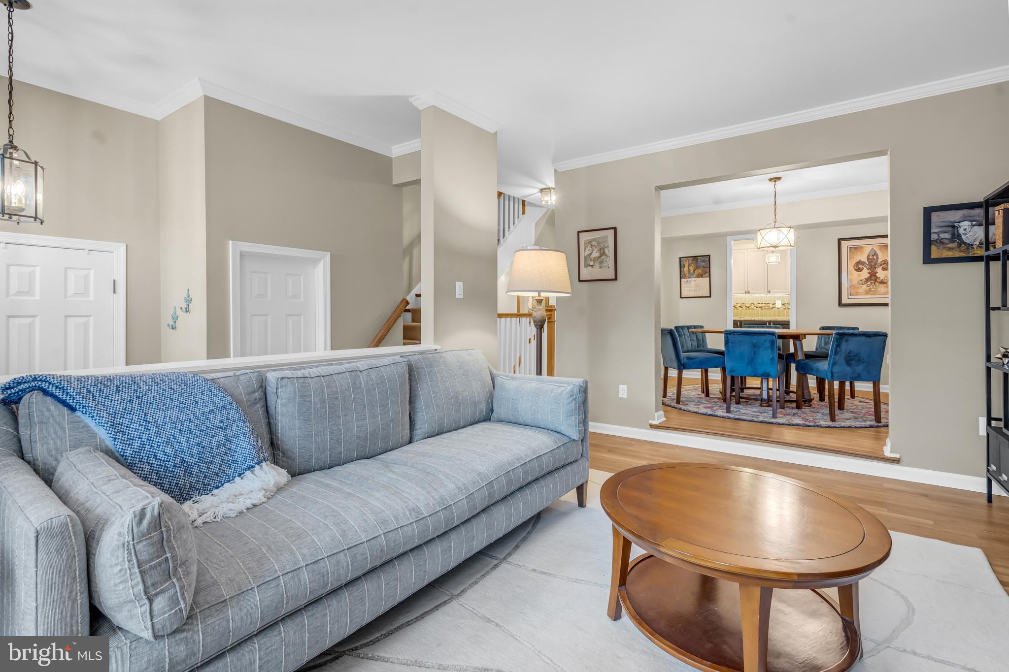 5922 MUNSON COURT