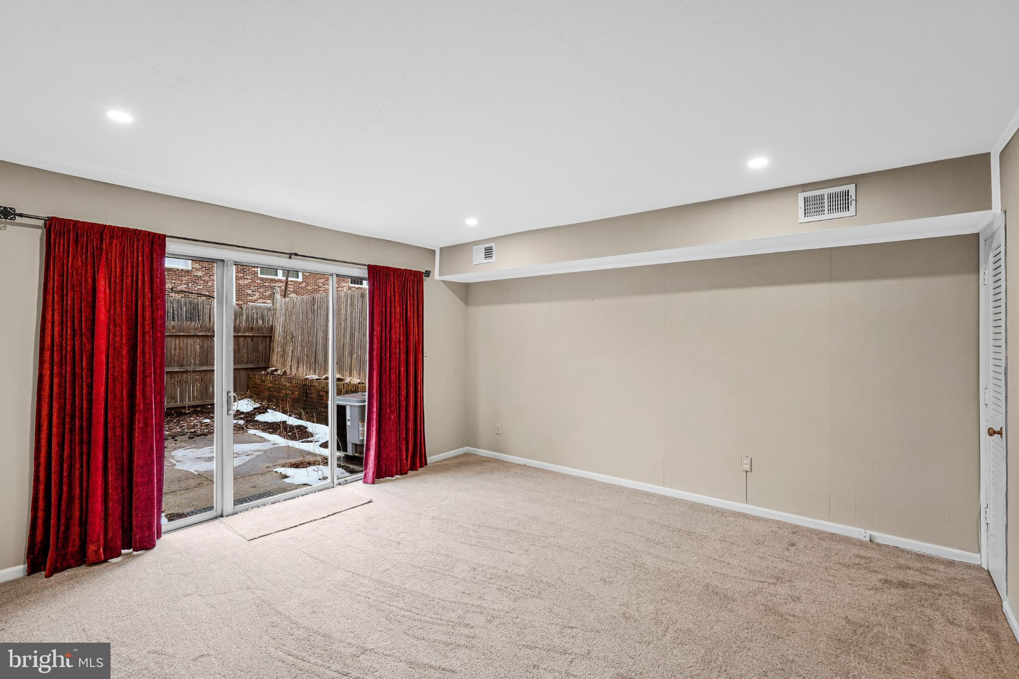 8330 DARLINGTON STREET 467