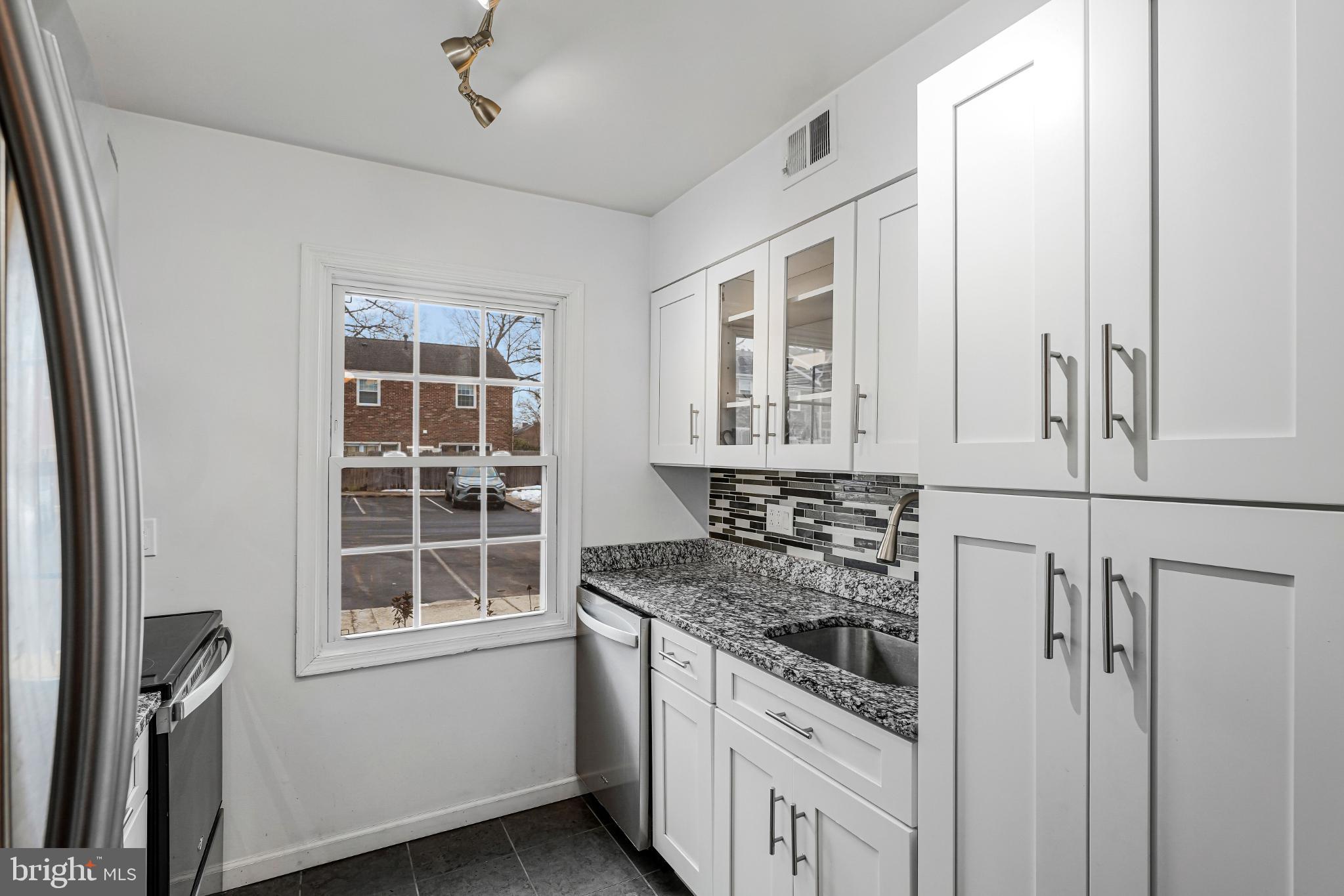 8330 DARLINGTON STREET 467