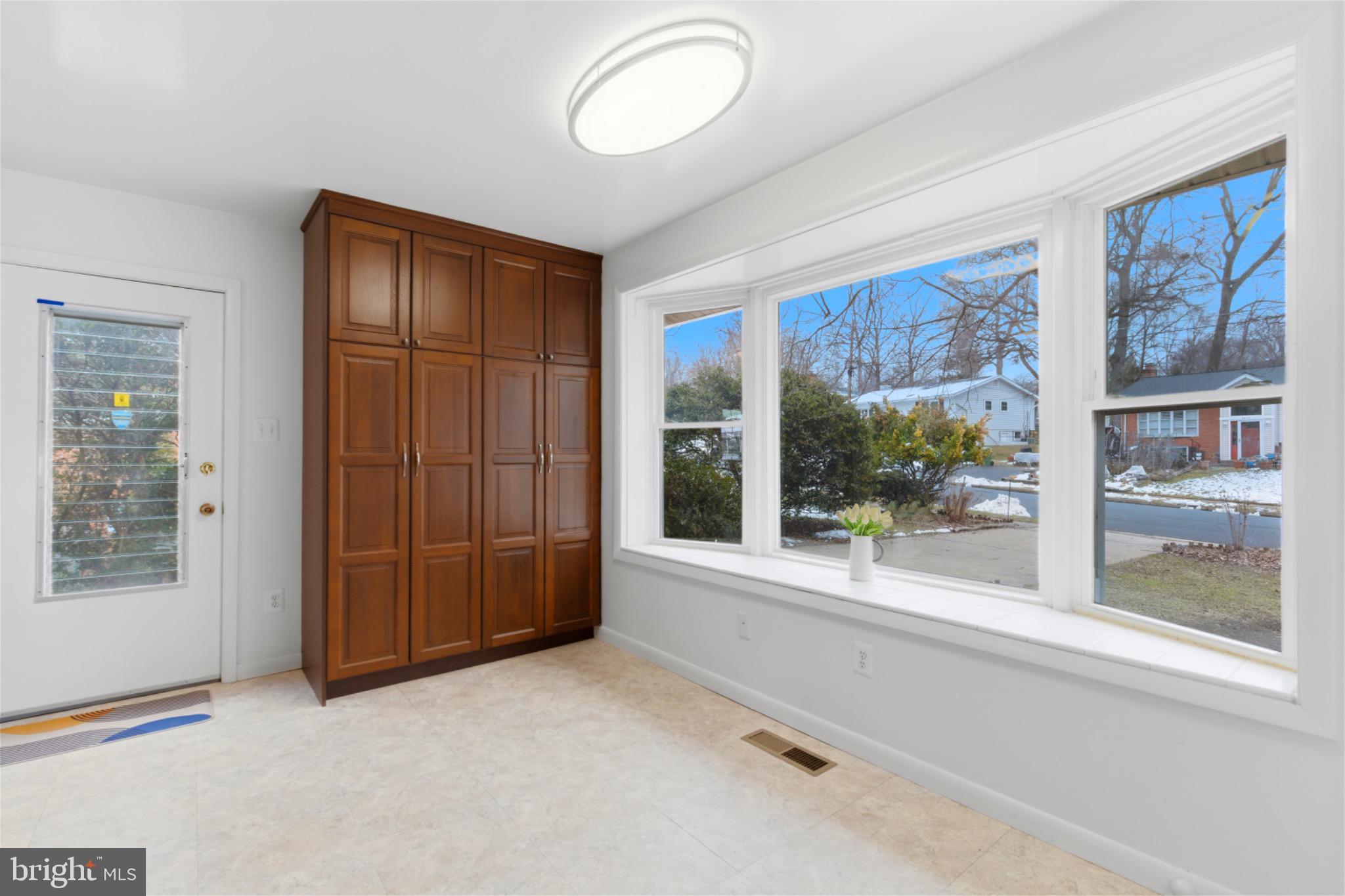 2410 DREXEL STREET