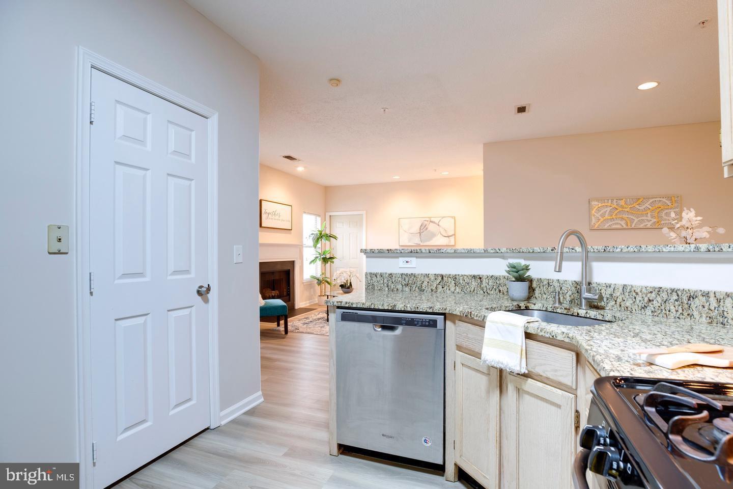 14301 GRAPE HOLLY GROVE 23