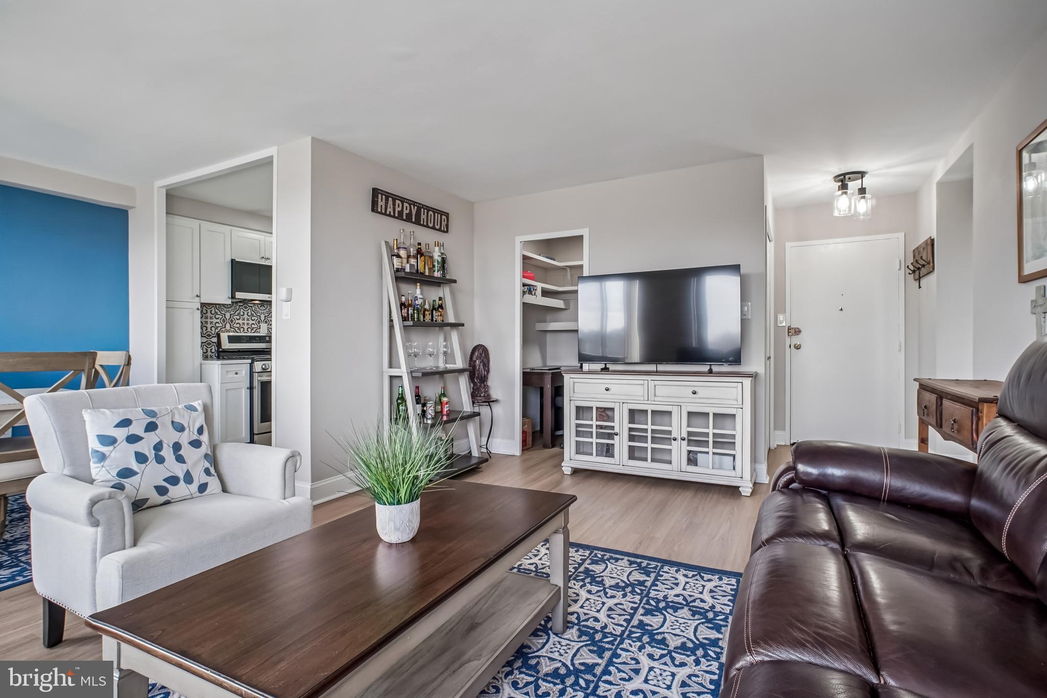 6621 WAKEFIELD DRIVE 812