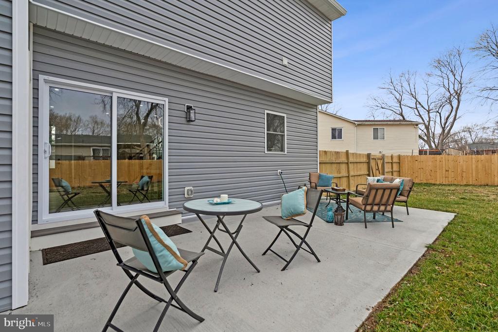 656 STUART COURT