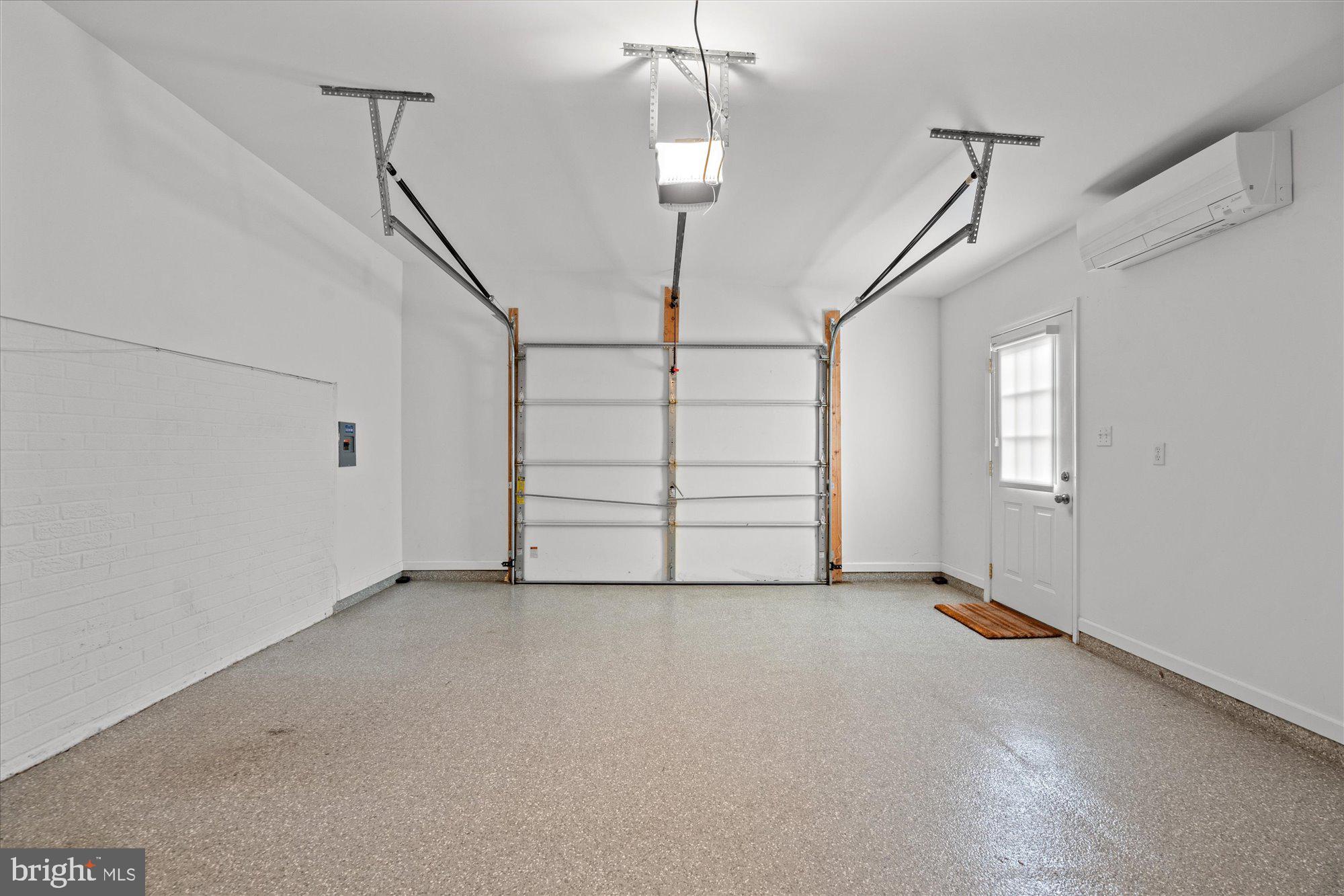 1017 CROTON DRIVE