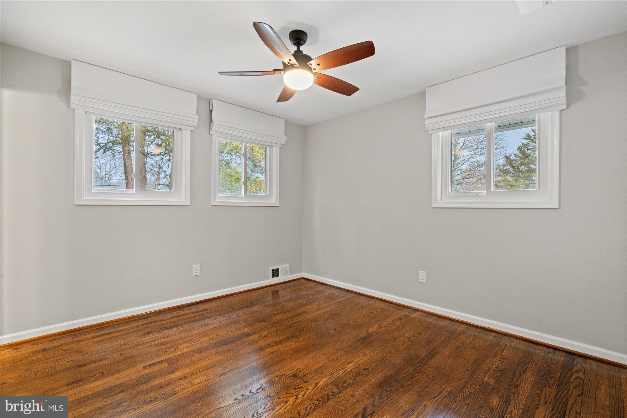 1017 CROTON DRIVE