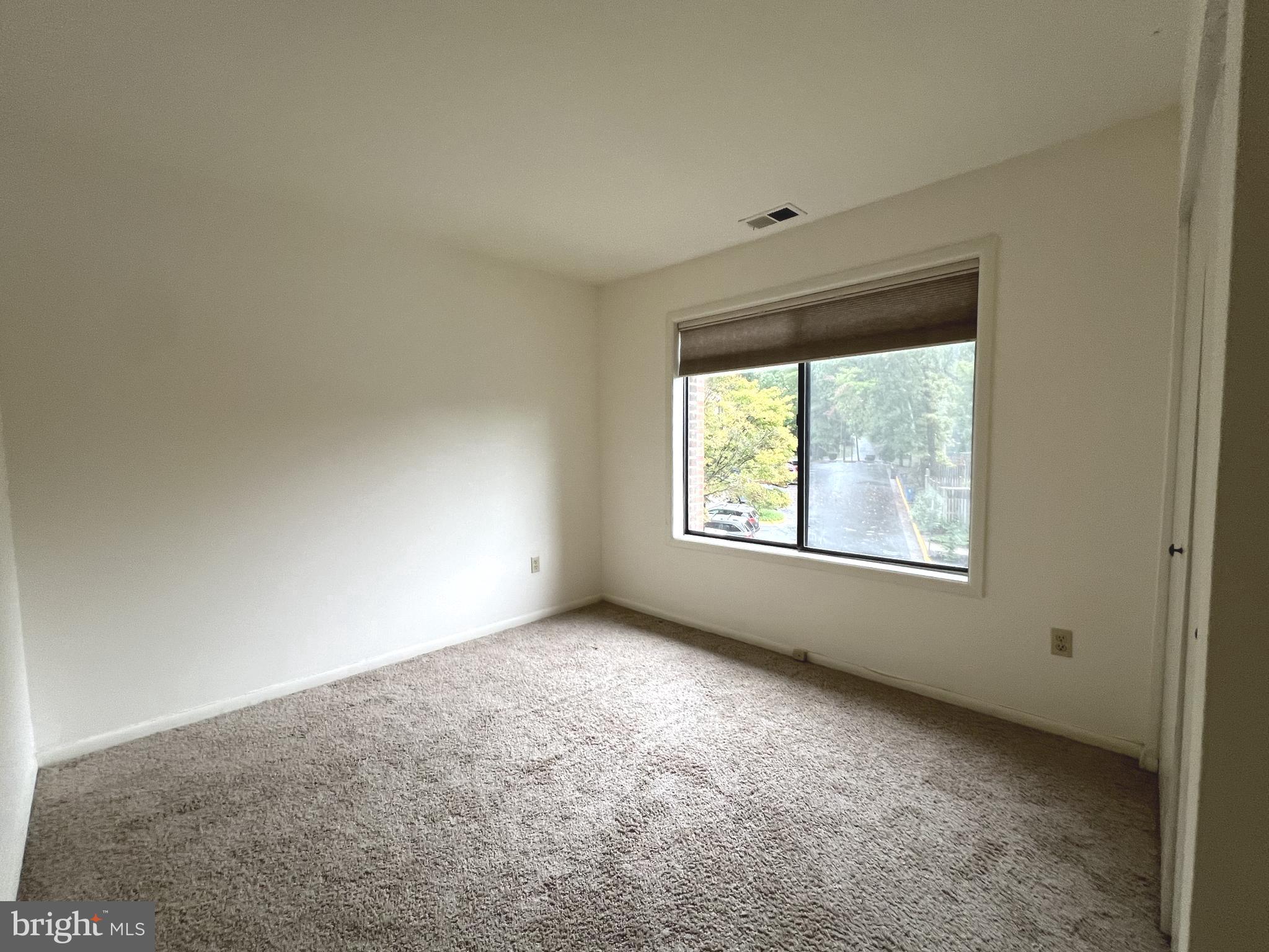 8729 SHERIDAN FARMS COURT