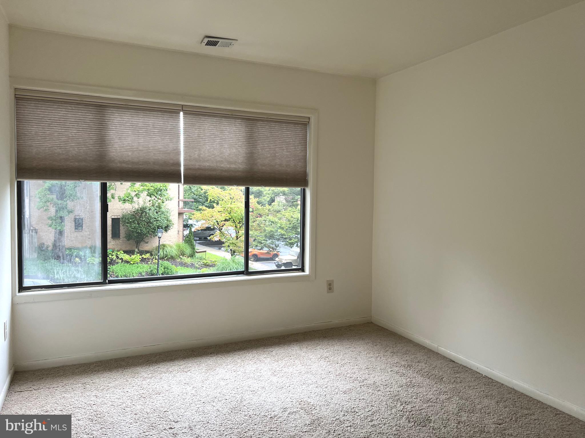 8729 SHERIDAN FARMS COURT