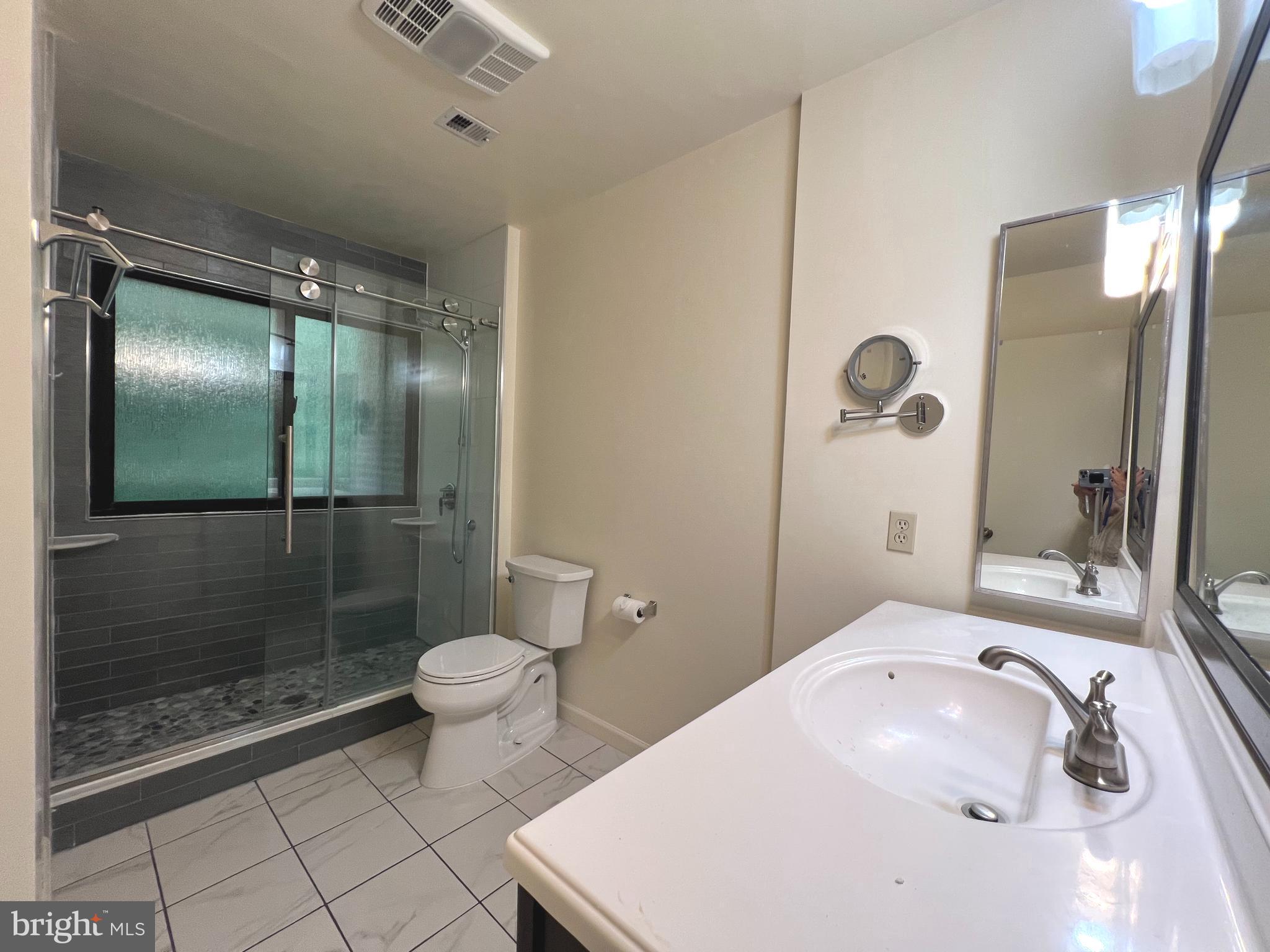 8729 SHERIDAN FARMS COURT