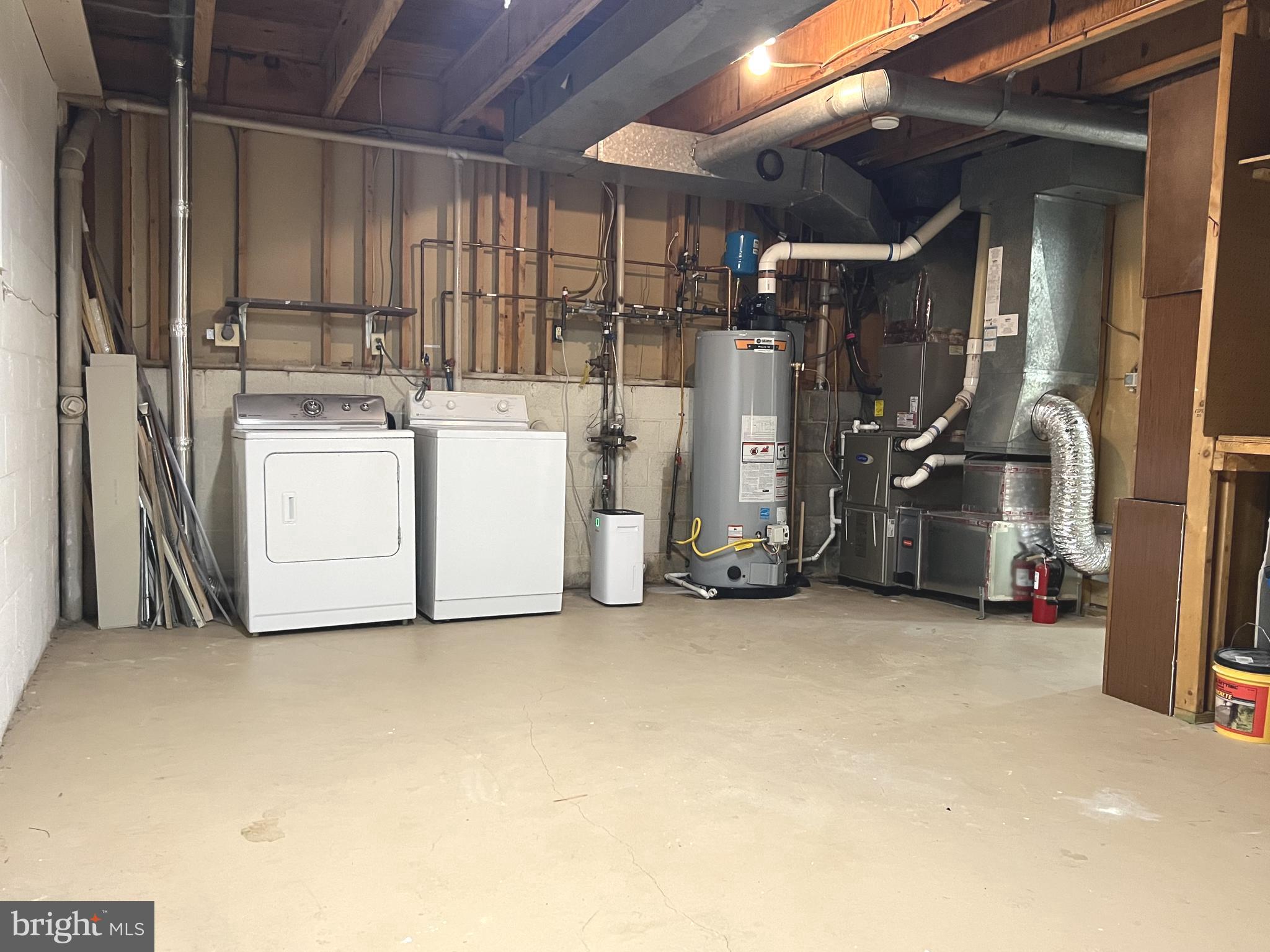 8729 SHERIDAN FARMS COURT