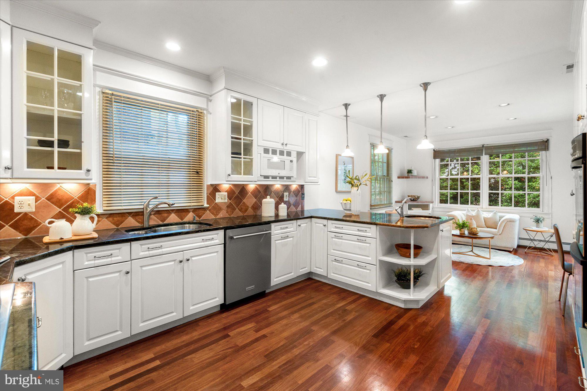 6108 VERNON TERRACE