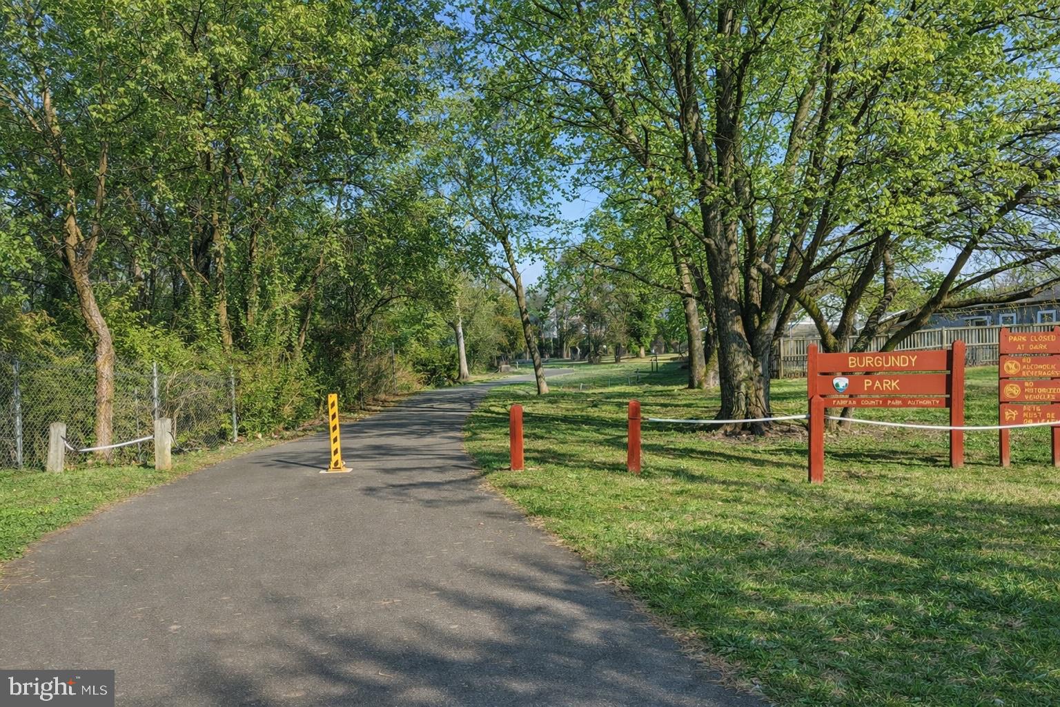 3818 ELMWOOD TOWNE WAY